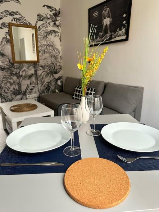L Audacieux T2 Proche Gare Rer E Apartment วิลล์มงบ์ ภายนอก รูปภาพ